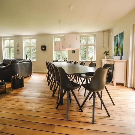 Holiday home Stilbjerg Gl. Skole Give
