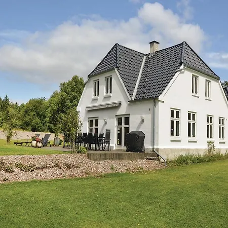 Stilbjerg Gl. Skole Give